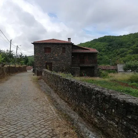 Casa Do Rebelhe *