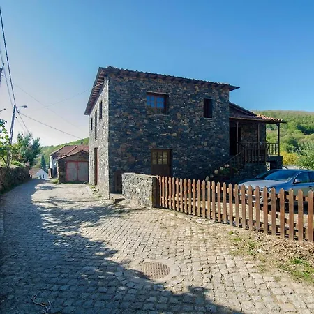 Casa Do Rebelhe Casa de Férias