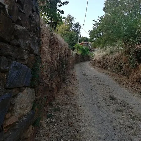 Casa Do Rebelhe Дом отдыха *