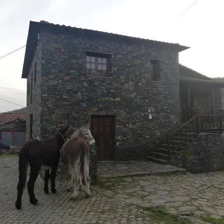 Casa Do Rebelhe *