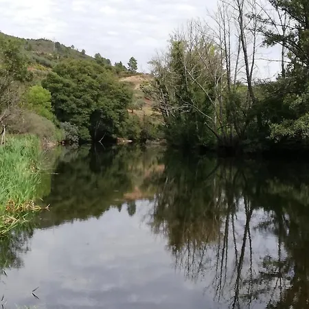 Casa de Férias Casa Do Rebelhe